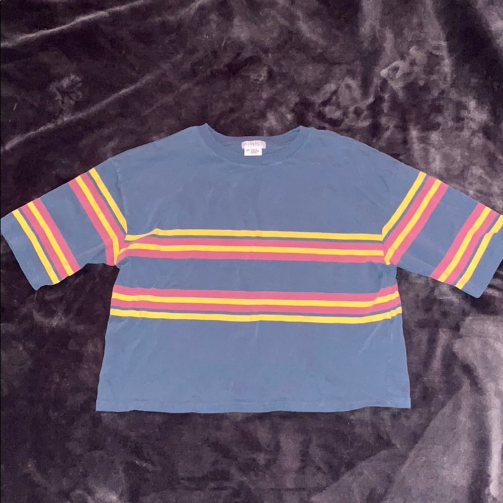 crop top short sleeve